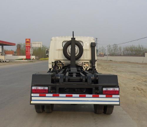 CSC5070ZXX5型勾臂式垃圾車(chē)