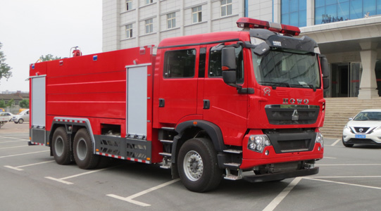 湖北江南專用特種汽車有限公司重汽16噸消防車深度解析